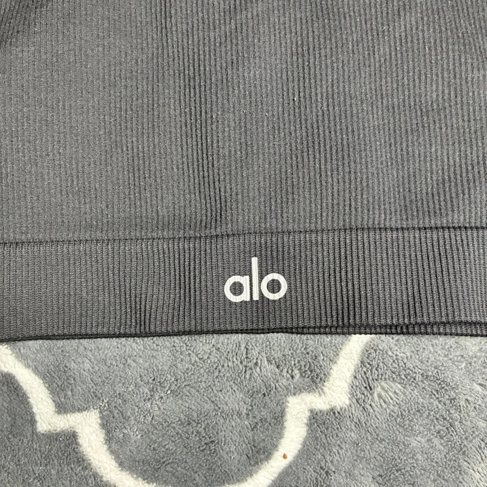 Alo Yoga Wellness Bra Black Ribbed Seamless Racerback Sports Bra Size M Medium